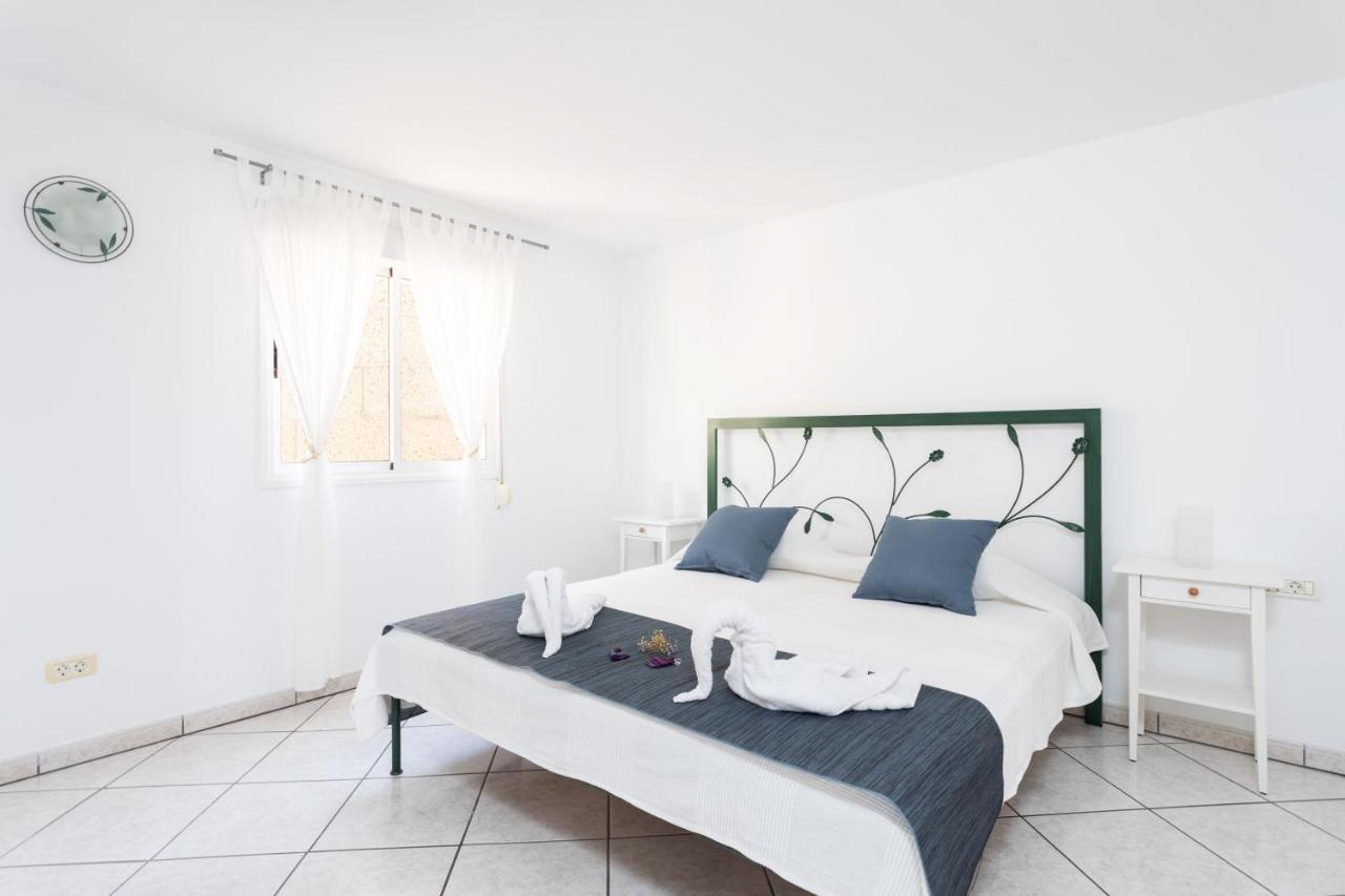 Casa Naranja: Family-Friendly Villa with Heated Pool and BBQ Poris de Abona Exterior photo